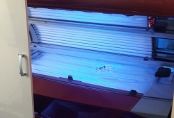 Kabina 1: Ergoline Evolution z bryzą i aromą - 1,60zł /1min 