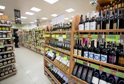 Wina ekologiczne to ciągle rzadkość na Ursynowie, w delikatesach Smak Natury jest ich duży wybór 