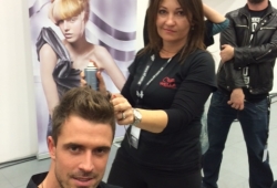 Kilka zdjęć z backstage'u do pokazu Kolekcji Olimpijskiej w Soczi