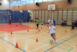 Piłka nożna dla dzieci  w dzielnicy Ursynów - zajęcia prowadzi klub sportowy MAKS