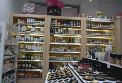 Inny atut Drogerii Jasmin: szeroki wybór kosmetyków naturalnych i ekologicznych