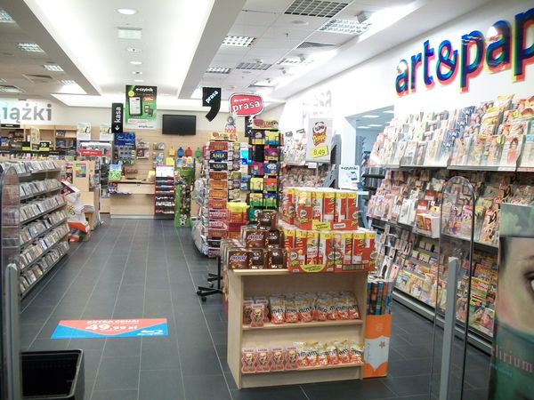 Empik KEN 14 Tesco Kabaty Empik KEN 14 Tesco Kabaty