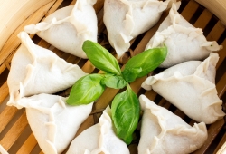 Pierogi z kaczką i żurawiną 8 szt.  15.00zł